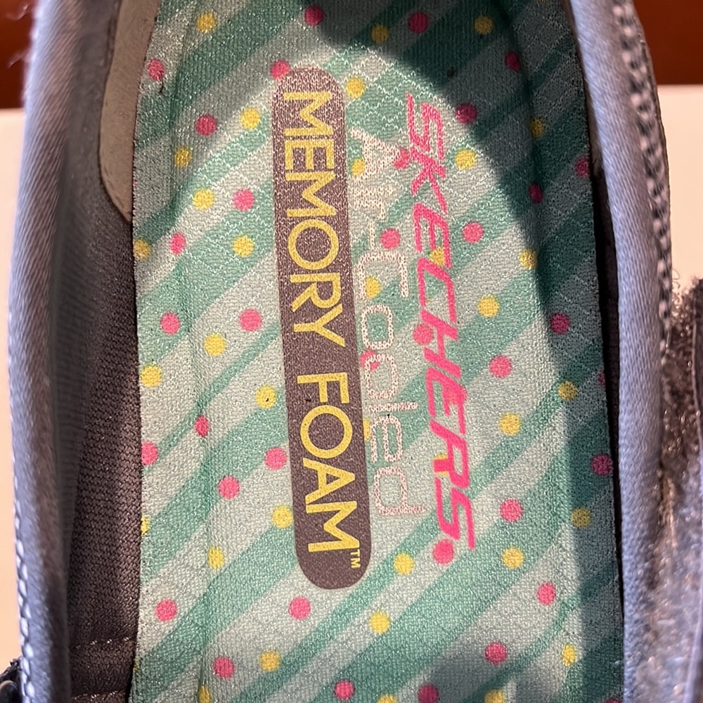 Sketchers Air-Cooled Memory Foam 7.5 - image 2